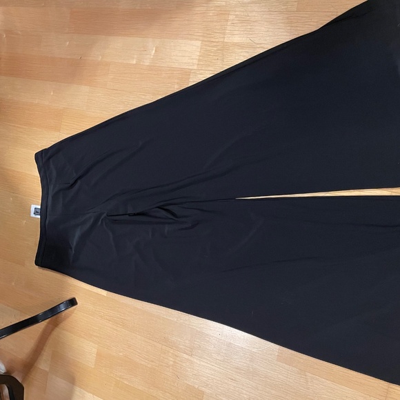 Frank Lyman Size 10 Wide Black Pants - Picture 2 of 5